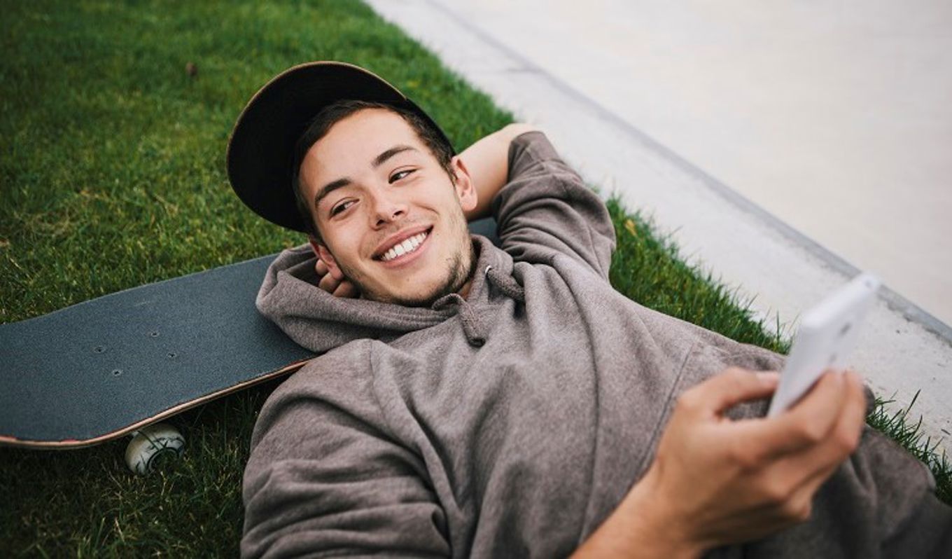 Foto: NTB scanpix Credit: Oslo kommune Ung gutt med skateboard.