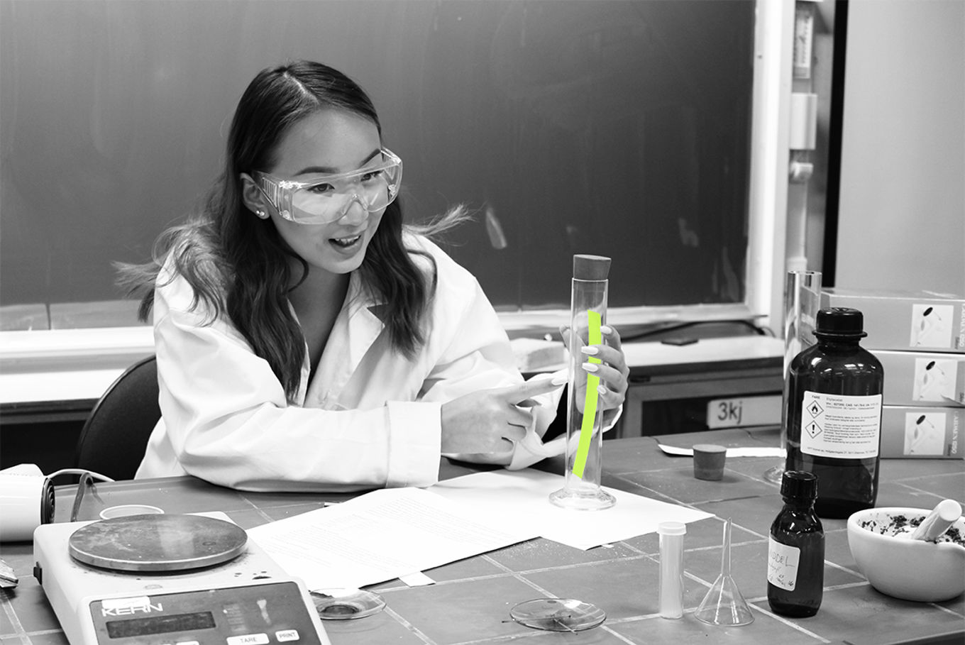 Om studiespesialisering/ realfag Vg2 og Vg3 Om studiespesialisering/ realfag Vg2 og Vg3